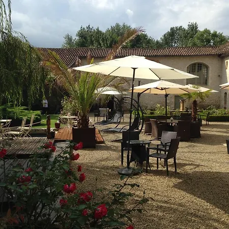 Le Couvent Des Cordeliers Verteuil-sur-Charente