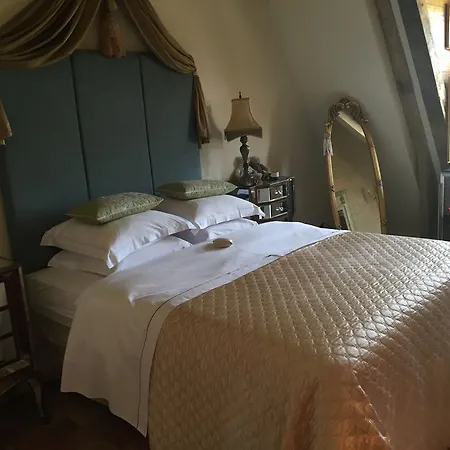 Le Couvent Des Cordeliers 住宿加早餐酒店 *