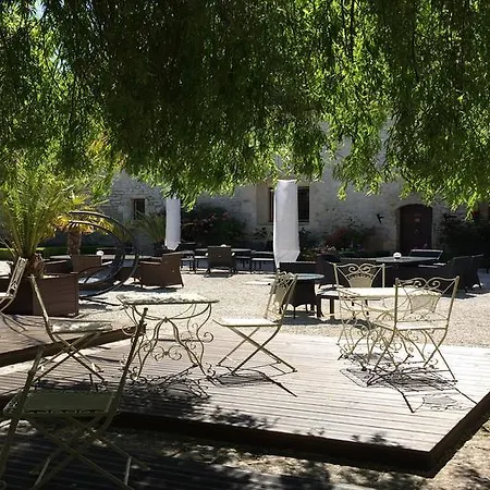 Le Couvent Des Cordeliers 住宿加早餐酒店 Verteuil-sur-Charente