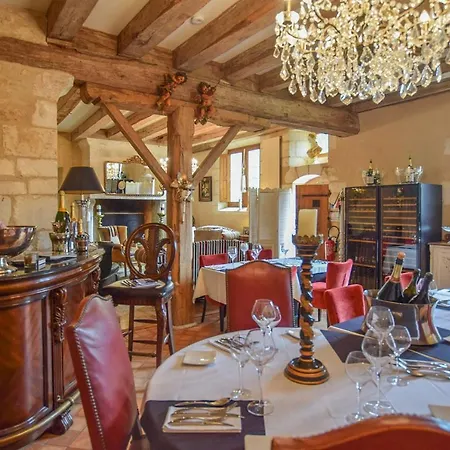 Le Couvent Des Cordeliers Verteuil-sur-Charente