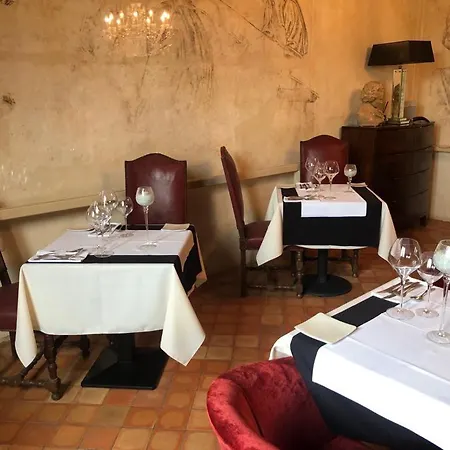 Le Couvent Des Cordeliers * Verteuil-sur-Charente