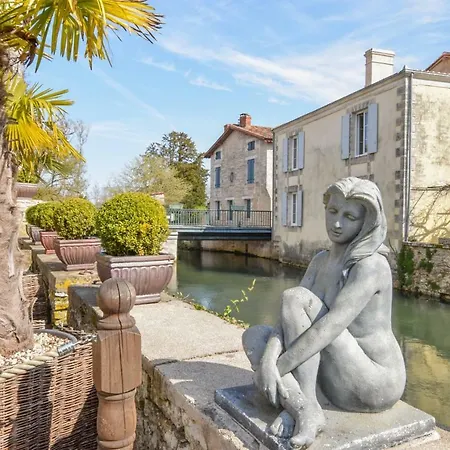Le Couvent Des Cordeliers * Verteuil-sur-Charente